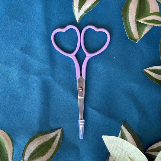 Heart-Shaped Embroidery Scissors | Lilac